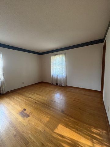 8116 E 96th Terrace, Kansas City, MO 64134
