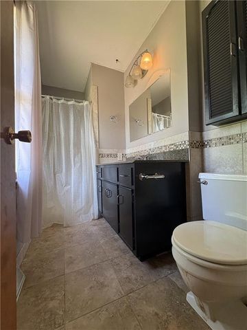 8116 E 96th Terrace, Kansas City, MO 64134