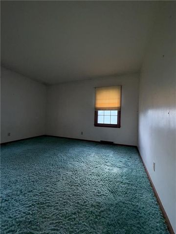 8116 E 96th Terrace, Kansas City, MO 64134