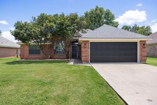 1523 Sunflower Lane, Granbury, TX 76048