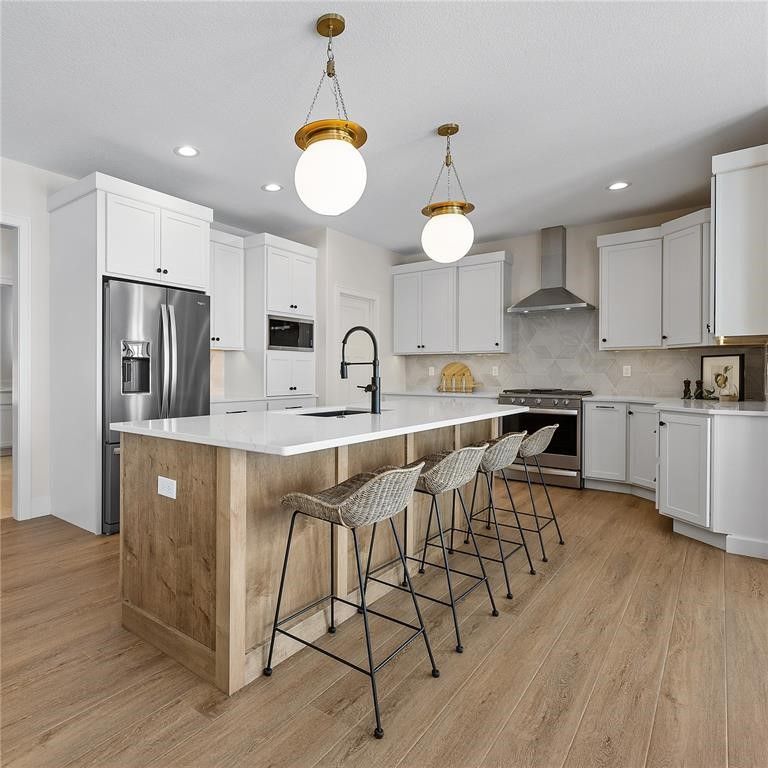 980 17th Ave SW, Mt Vernon, IA 52314