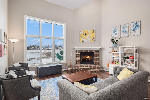 2152 Heather Court, Warsaw, IN 46580