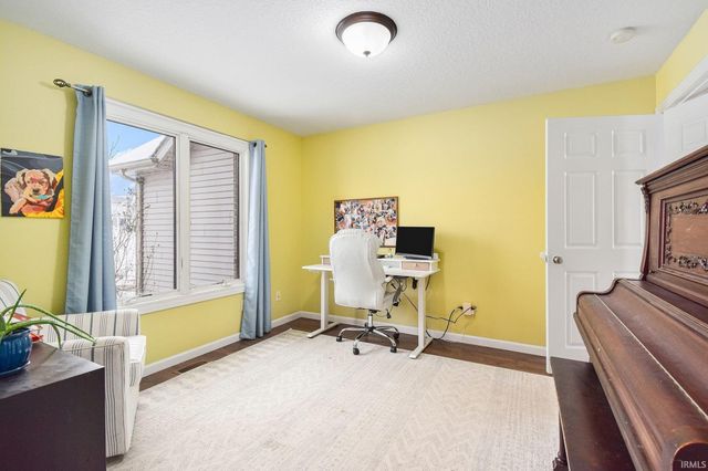 2152 Heather Court, Warsaw, IN 46580