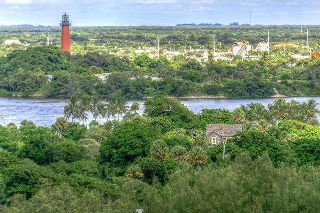 400 OCEAN TRAIL Way 406, Jupiter, FL 33477
