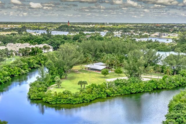 400 OCEAN TRAIL Way 406, Jupiter, FL 33477