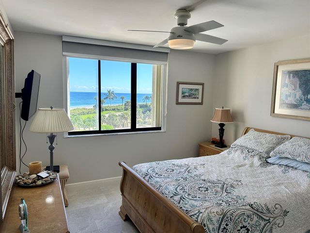 400 OCEAN TRAIL Way 406, Jupiter, FL 33477