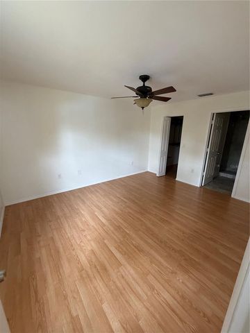 3833 59TH AVENUE W, Bradenton, FL 34210