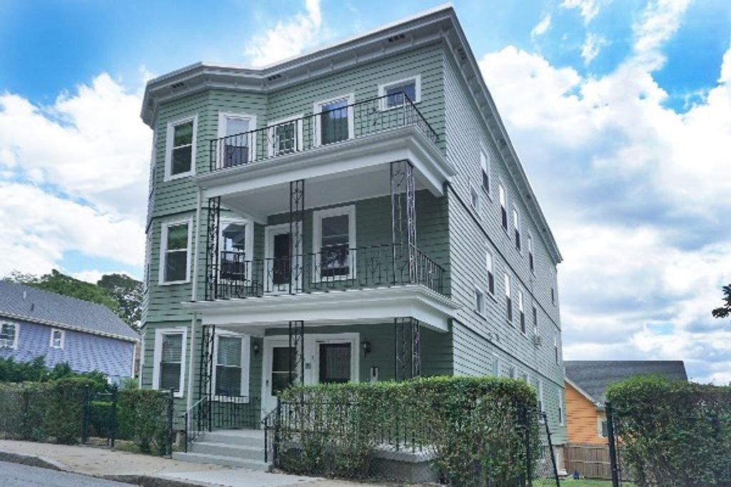 58 Oxford St 3, Somerville, MA 02143