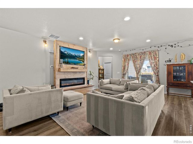 225 Dorothy Drive, Berthoud, CO 80513