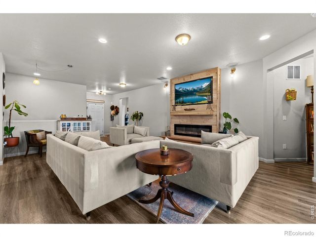 225 Dorothy Drive, Berthoud, CO 80513