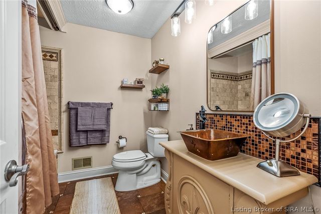 3770 Kepley Road, Georgetown, IN 47122