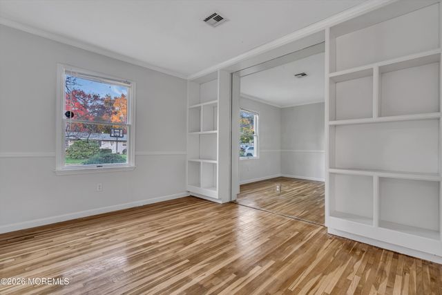 20 Jeanette Street, Bayville, NJ 08721