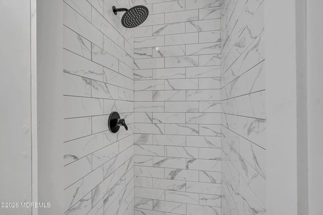 20 Jeanette Street, Bayville, NJ 08721