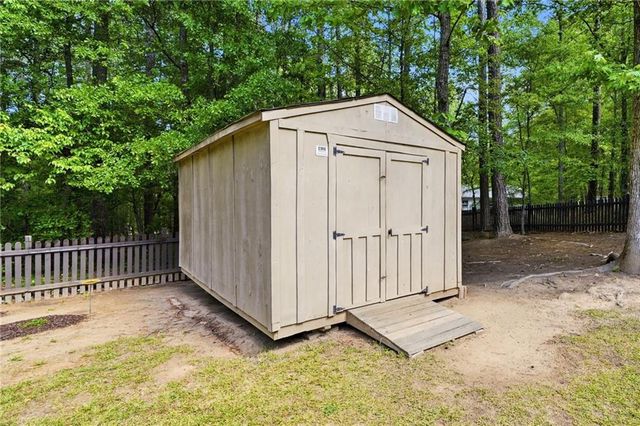 7202 Tara Drive, Villa Rica, GA 30180