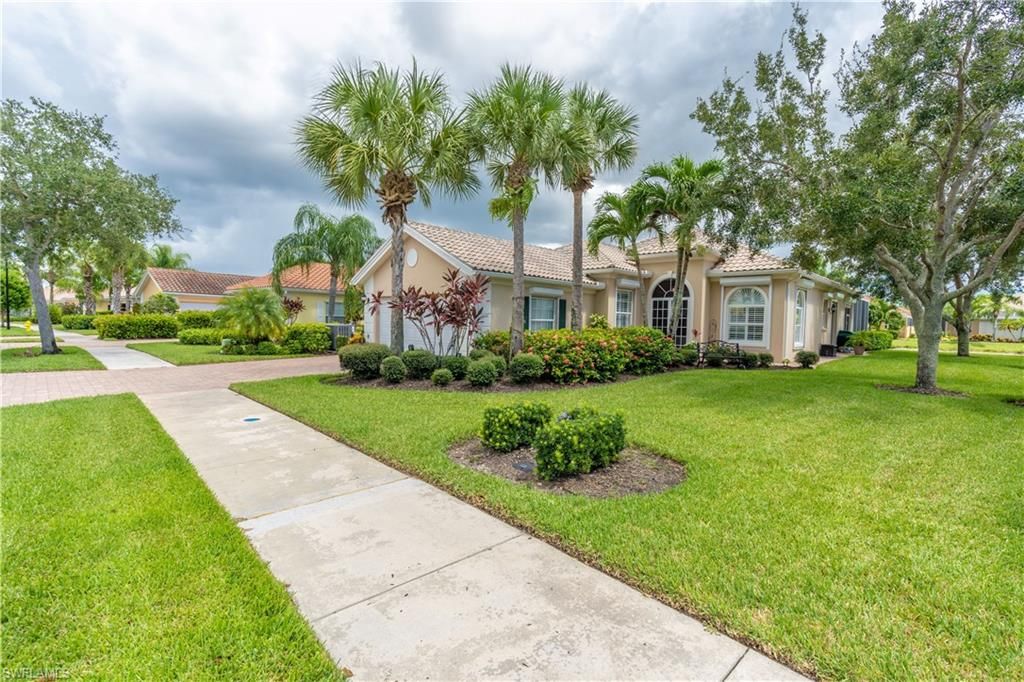 8556 Alessandria CT, NAPLES, FL 34114 — photo 3
