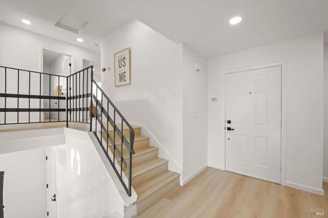 480 Raymond Dr, Benicia, CA 94510