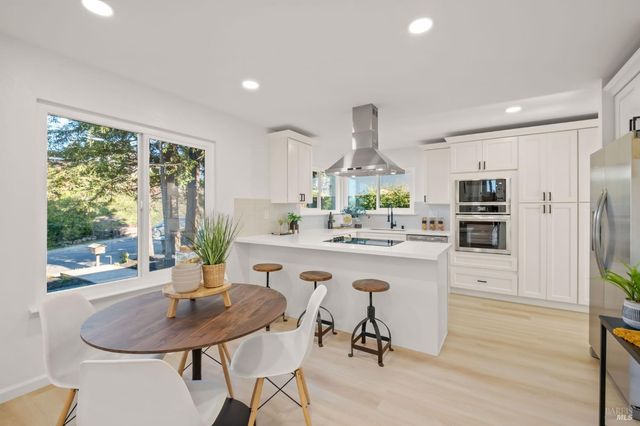 480 Raymond Dr, Benicia, CA 94510