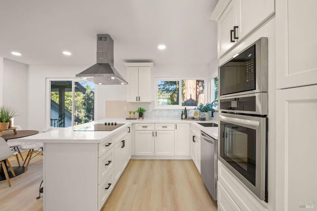 480 Raymond Dr, Benicia, CA 94510