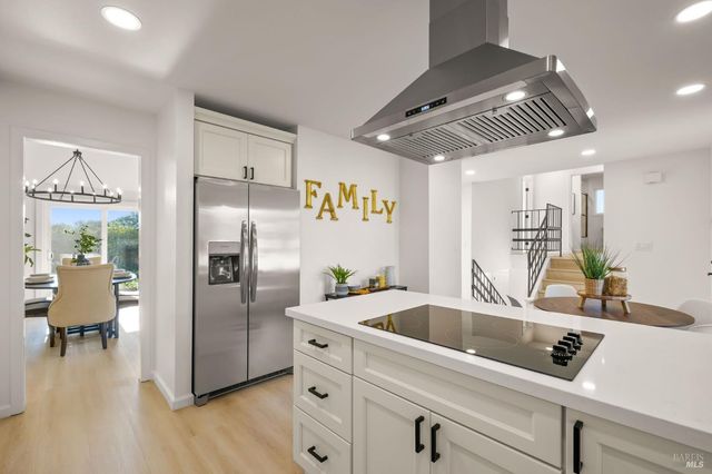 480 Raymond Dr, Benicia, CA 94510