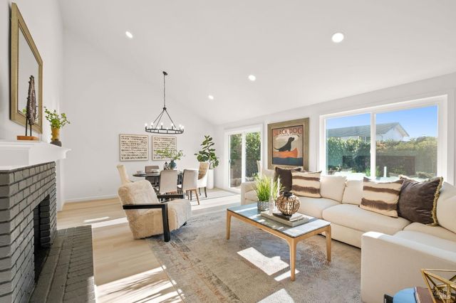 480 Raymond Dr, Benicia, CA 94510