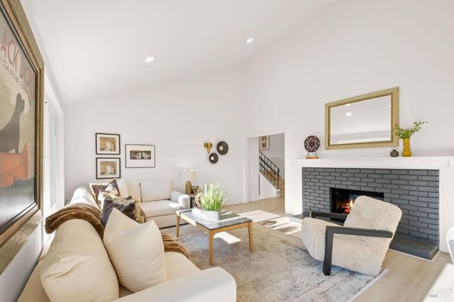 480 Raymond Dr, Benicia, CA 94510