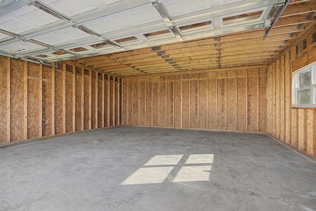 1901 Sheffield Ln, Columbia, TN 38401