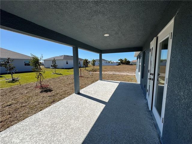 4112 NW 37th ST, Cape Coral, FL 33993