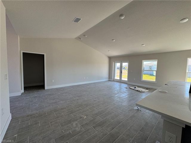 4112 NW 37th ST, Cape Coral, FL 33993