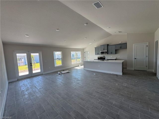 4112 NW 37th ST, Cape Coral, FL 33993