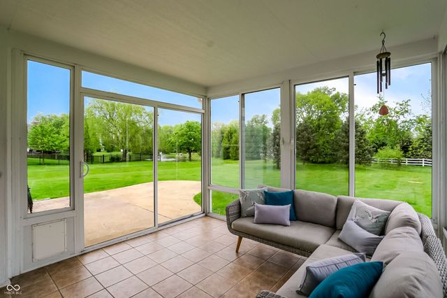 4229 Greenthread Drive, Zionsville, IN 46077