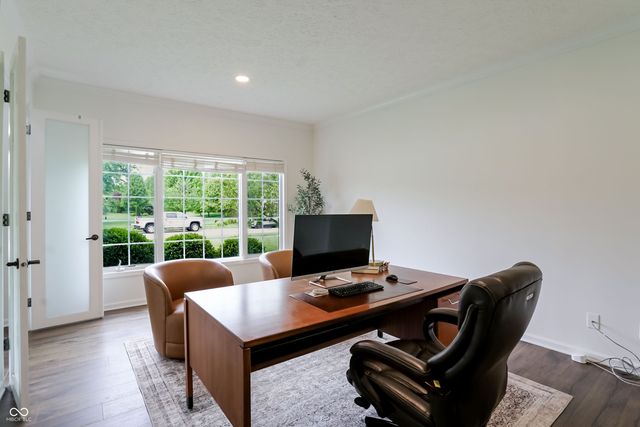 4229 Greenthread Drive, Zionsville, IN 46077