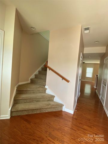 2601 Silverthorn Drive, Charlotte, NC 28273