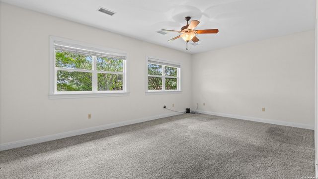 1443 KINGS COVE DR, Canyon Lake, TX 78133