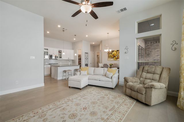 711 Waterbrook Parkway, Argyle, TX 76226