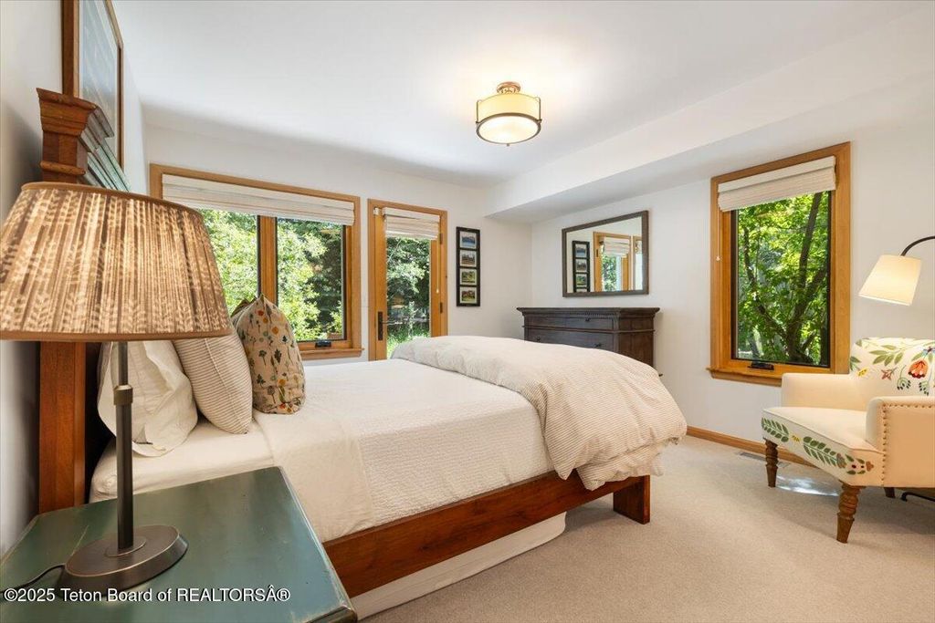 2620 N FAIRWAYS PLACE WEST, Wilson, WY 83014 photo 23