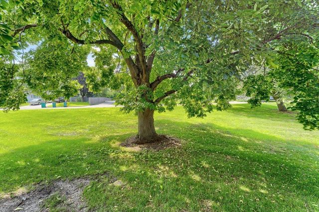 1205 63rd Lane, Brooklyn Center, MN 55430