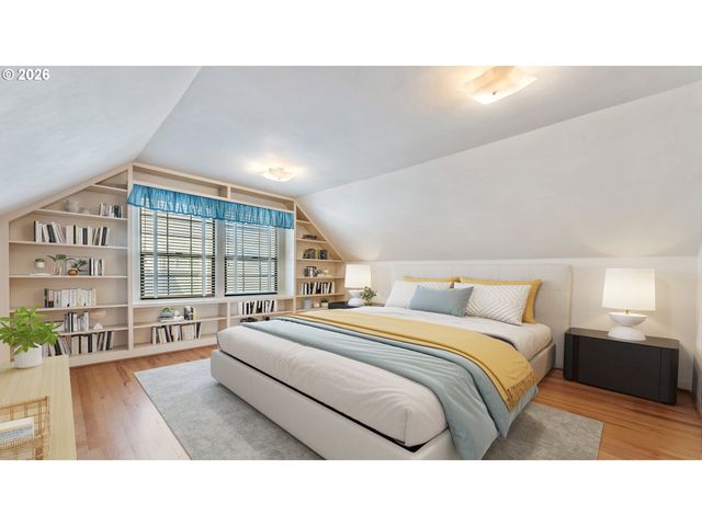 7256 N CHAUTAUQUA Blvd, Portland, OR 97217