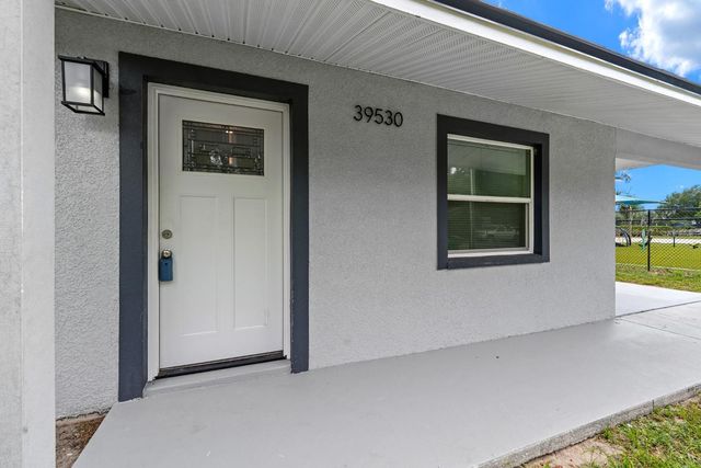 39530 LINCOLN AVENUE, Zephyrhills, FL 33542