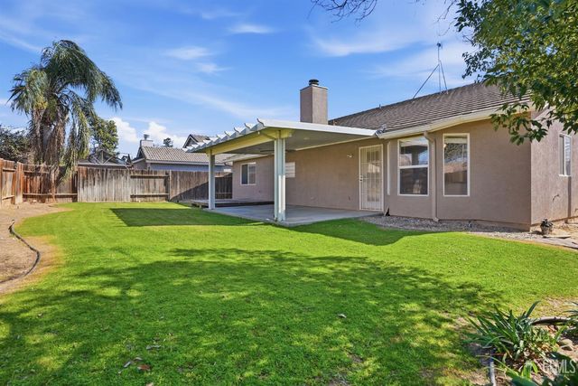 11130 New Forest Drive, Bakersfield, CA 93312