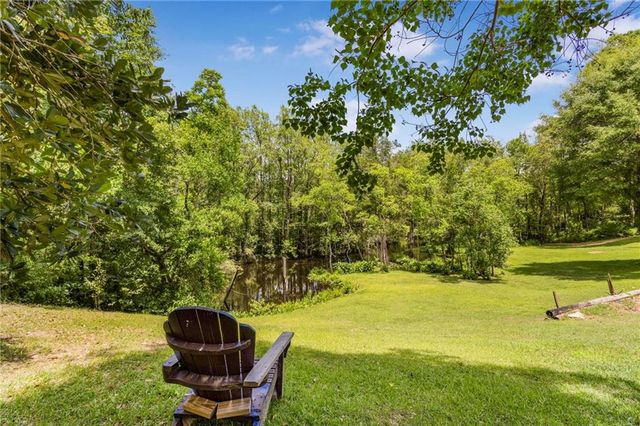 161 Magnolia Avenue, Satsuma, AL 36572
