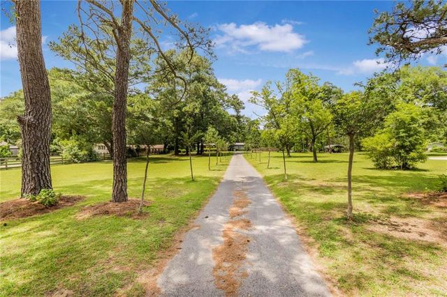 161 Magnolia Avenue, Satsuma, AL 36572