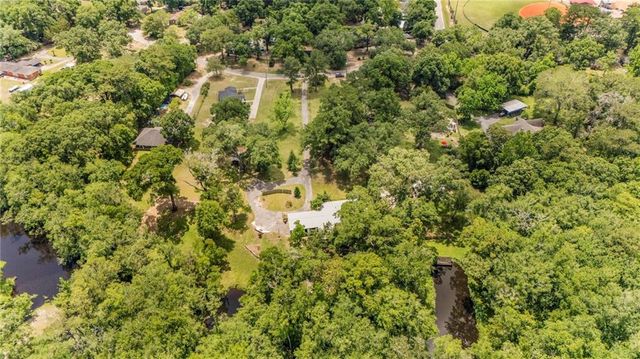 161 Magnolia Avenue, Satsuma, AL 36572