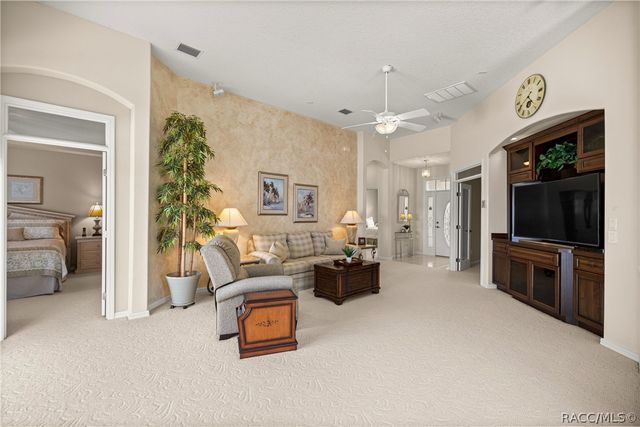 847 W Silver Meadow Loop, Hernando, FL 34442