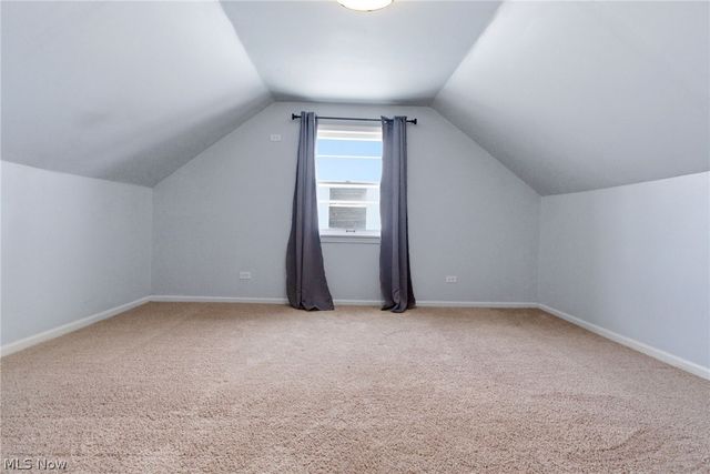 483 E 330th Street, Willowick, OH 44095