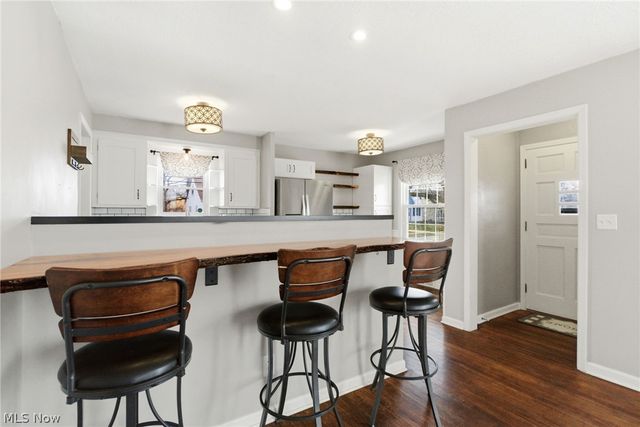 483 E 330th Street, Willowick, OH 44095