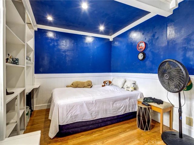 2470 Hayes, Long Beach, CA 90810