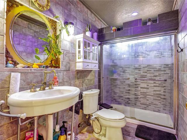 2470 Hayes, Long Beach, CA 90810