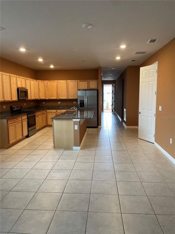 1055 SUGARWOOD STREET, Davenport, FL 33837