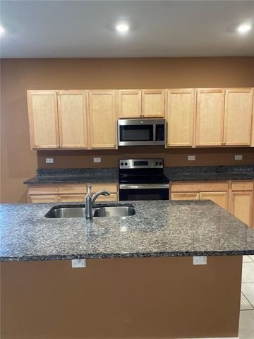 1055 SUGARWOOD STREET, Davenport, FL 33837