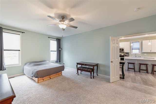 3405 Simeon Bunker Street, St Charles, MO 63301